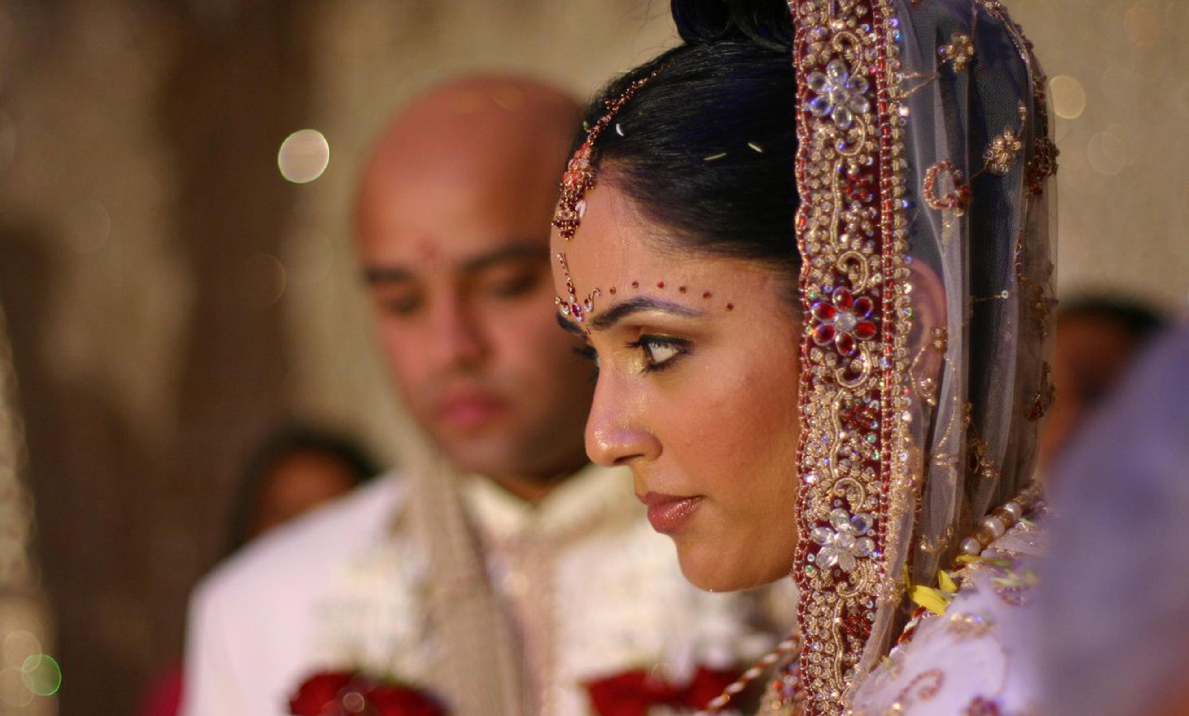 <p>At a Hindu wedding. <em>Photo courtesy Wikipedia</em></p>