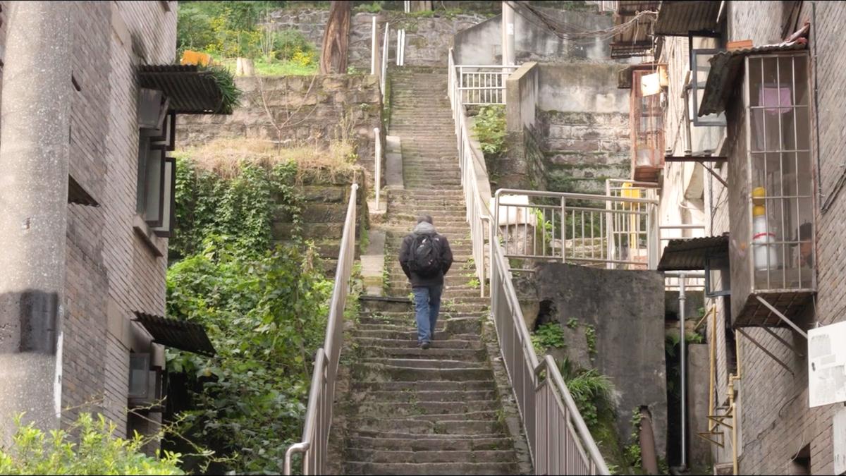 Cheng visits his hometown, awash in the tides of history and time | Aeon Videos