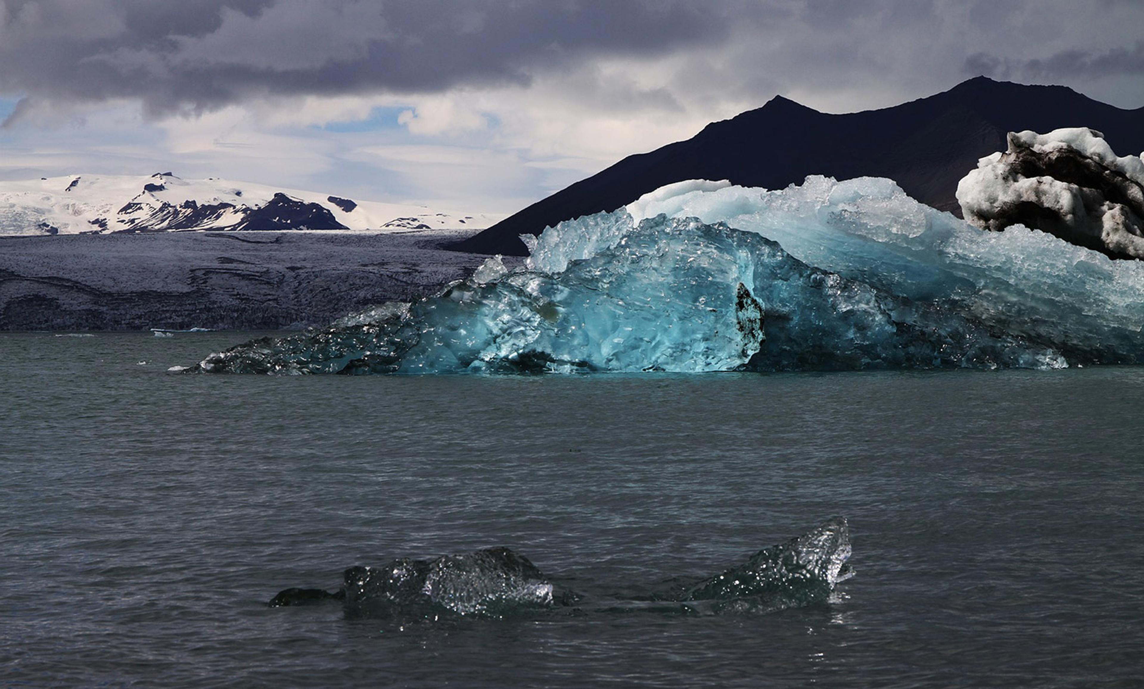 <p>Jökulsárlón, Iceland. <em>Photo by Max Pixel</em></p>