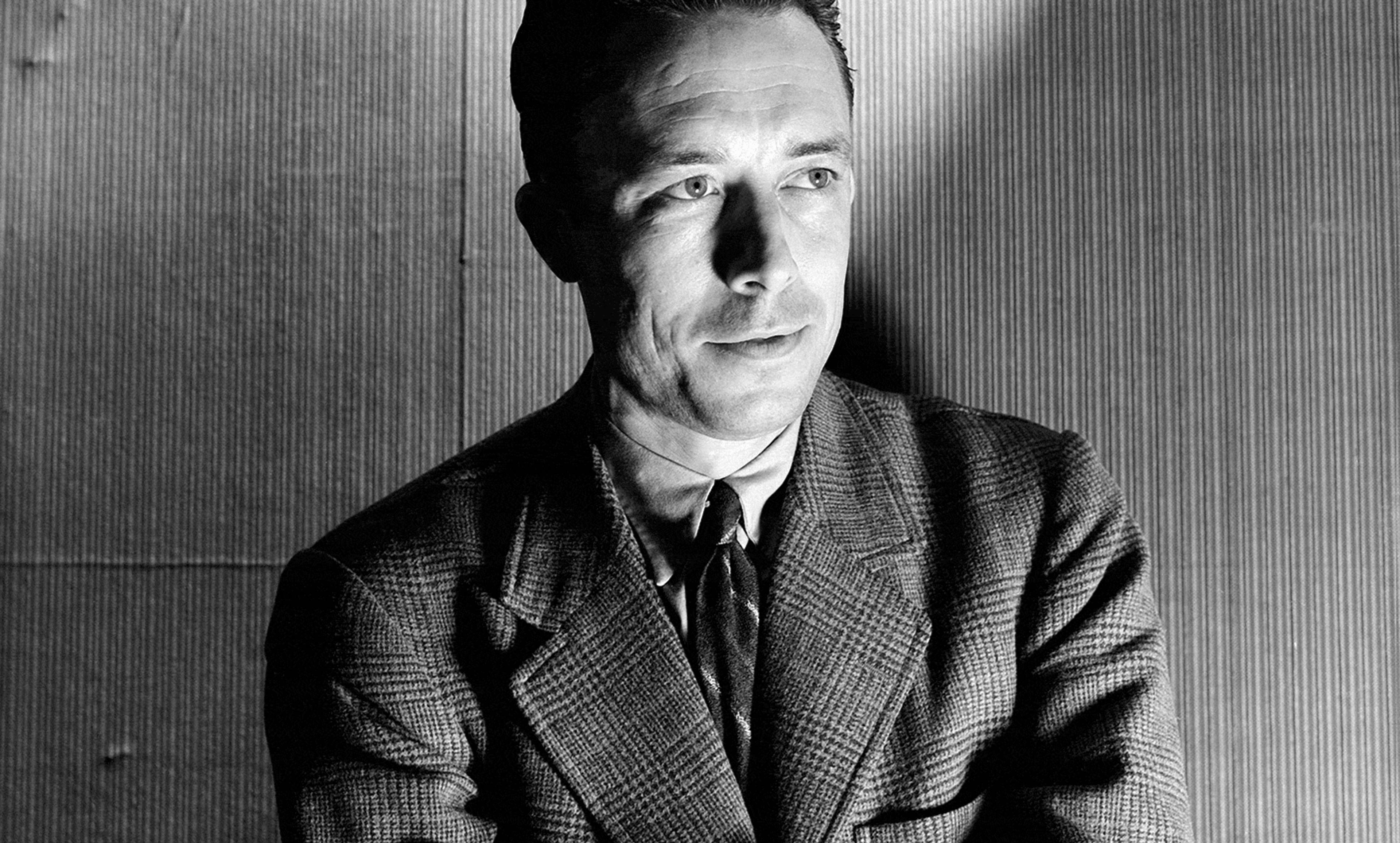 <p>Albert Camus by Cecil Beaton for Vogue in 1946. <em>Photo by Getty</em></p>