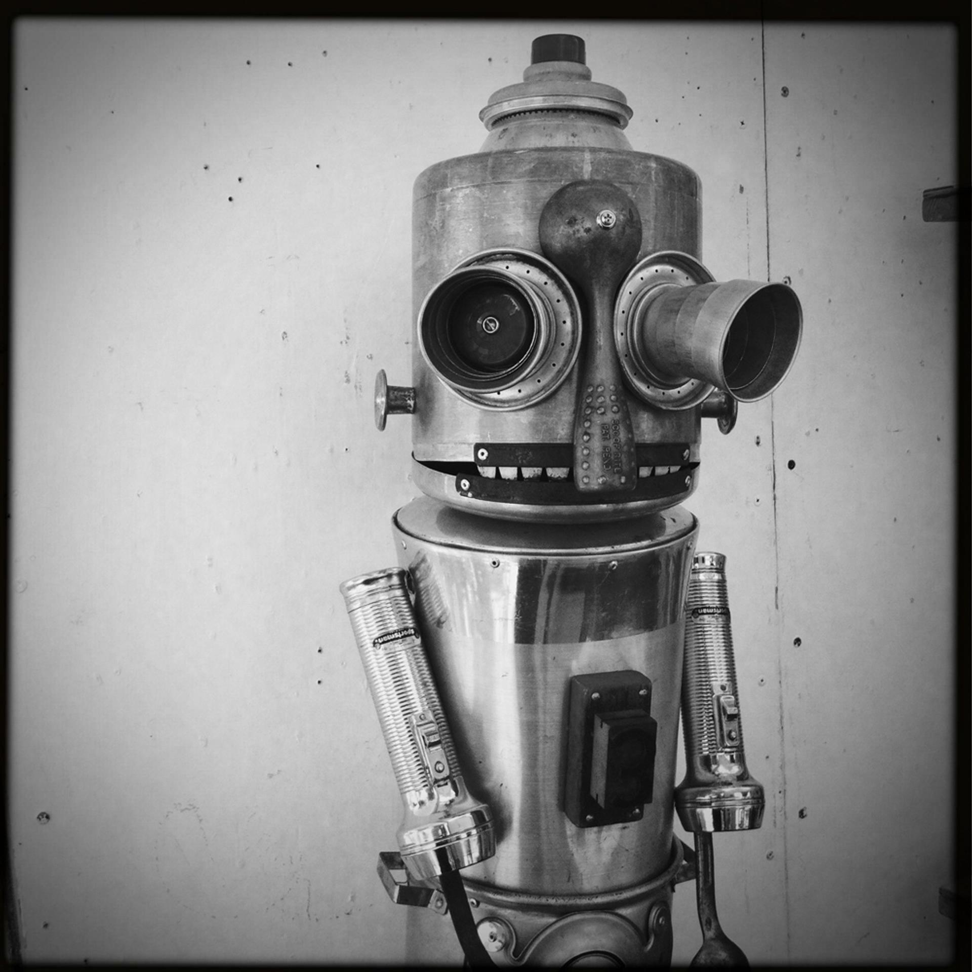 Ben Rimes We have greater moral obligations to robots than to humans | Aeon Ideas