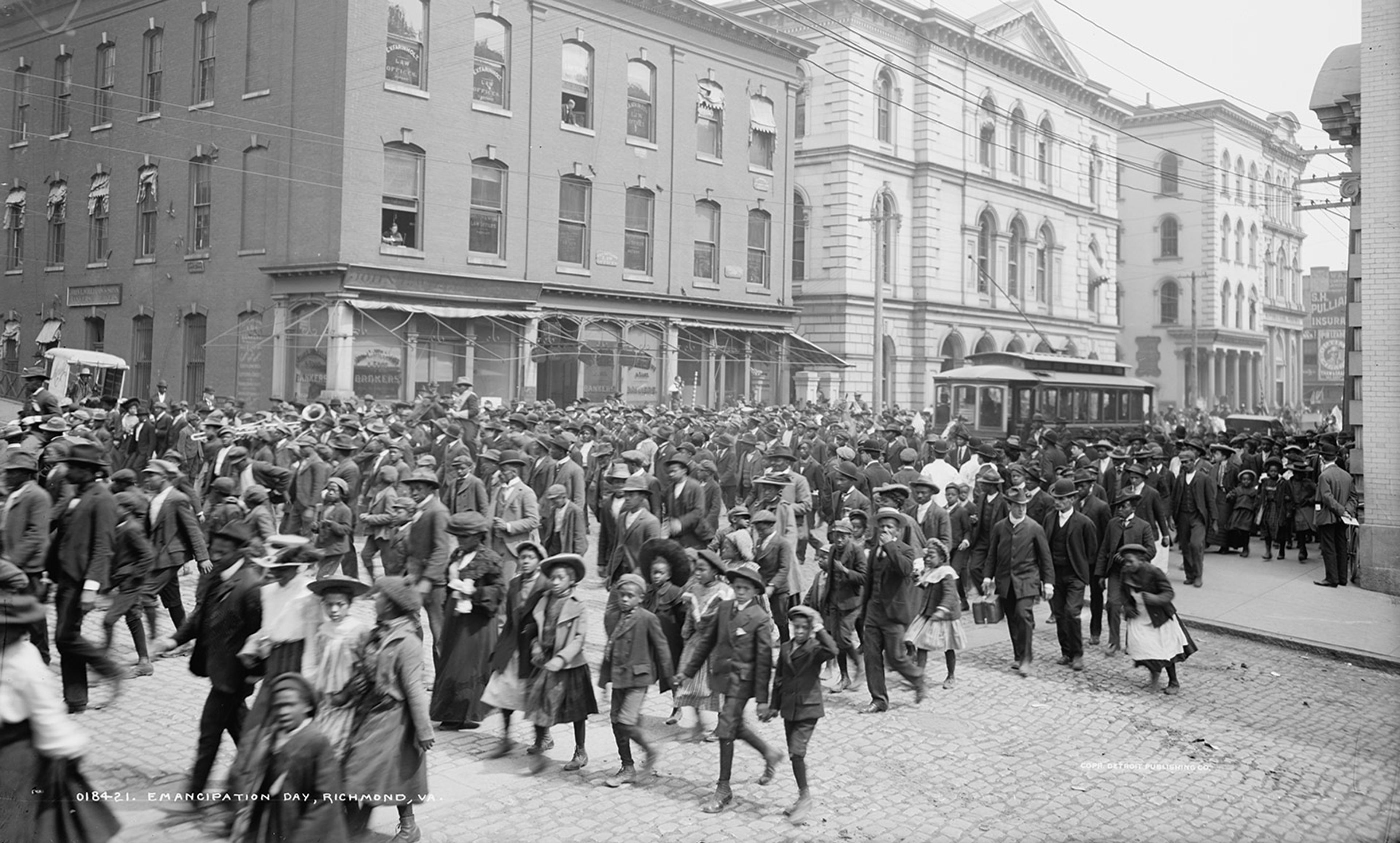 <p>An Emancipation Day parade, Richmond VA. c1905. <em>Library of Congress</em></p>