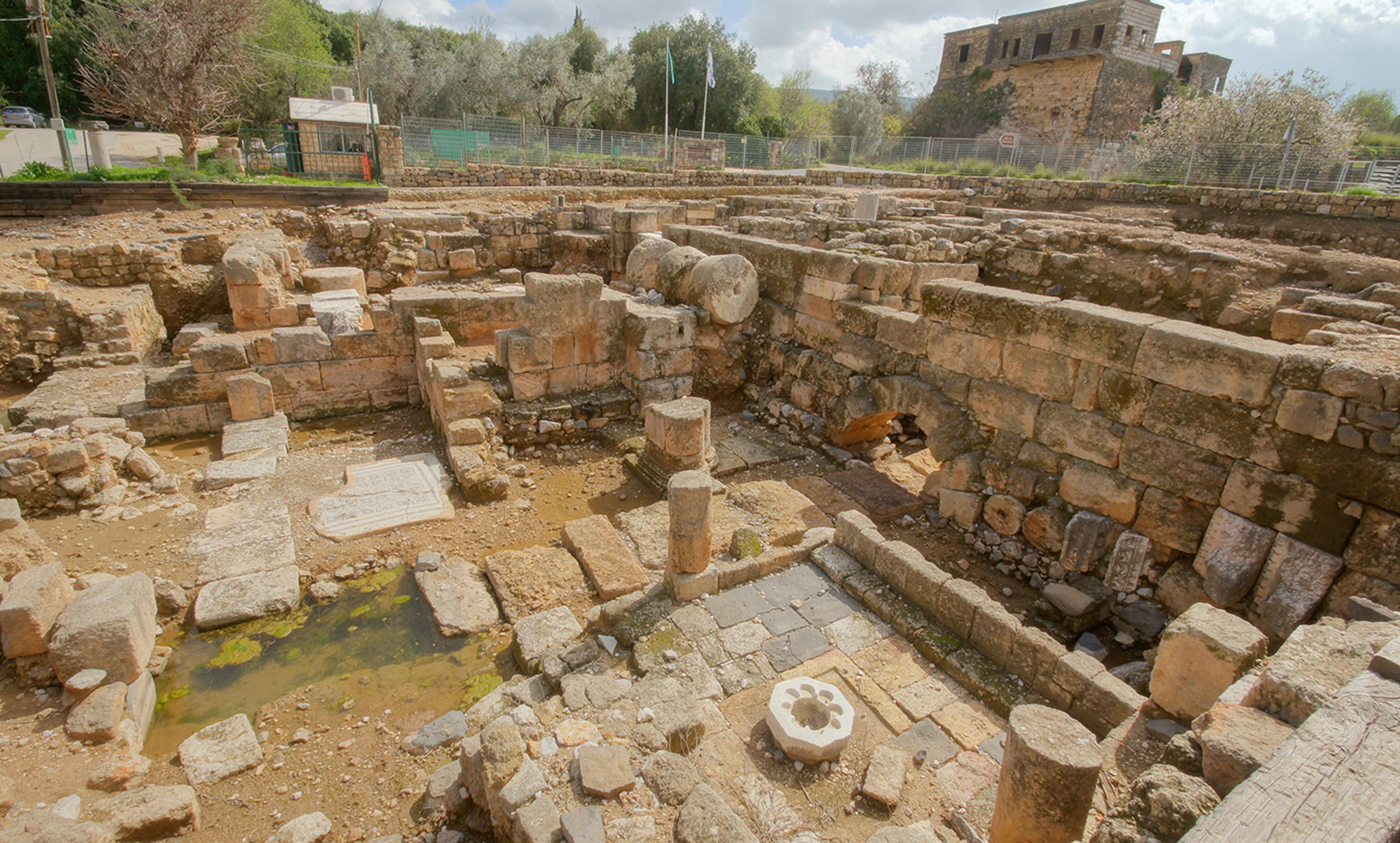 <p>Excavations at Banias <em>Photo by Derek Winterburn/Flickr</em></p>
