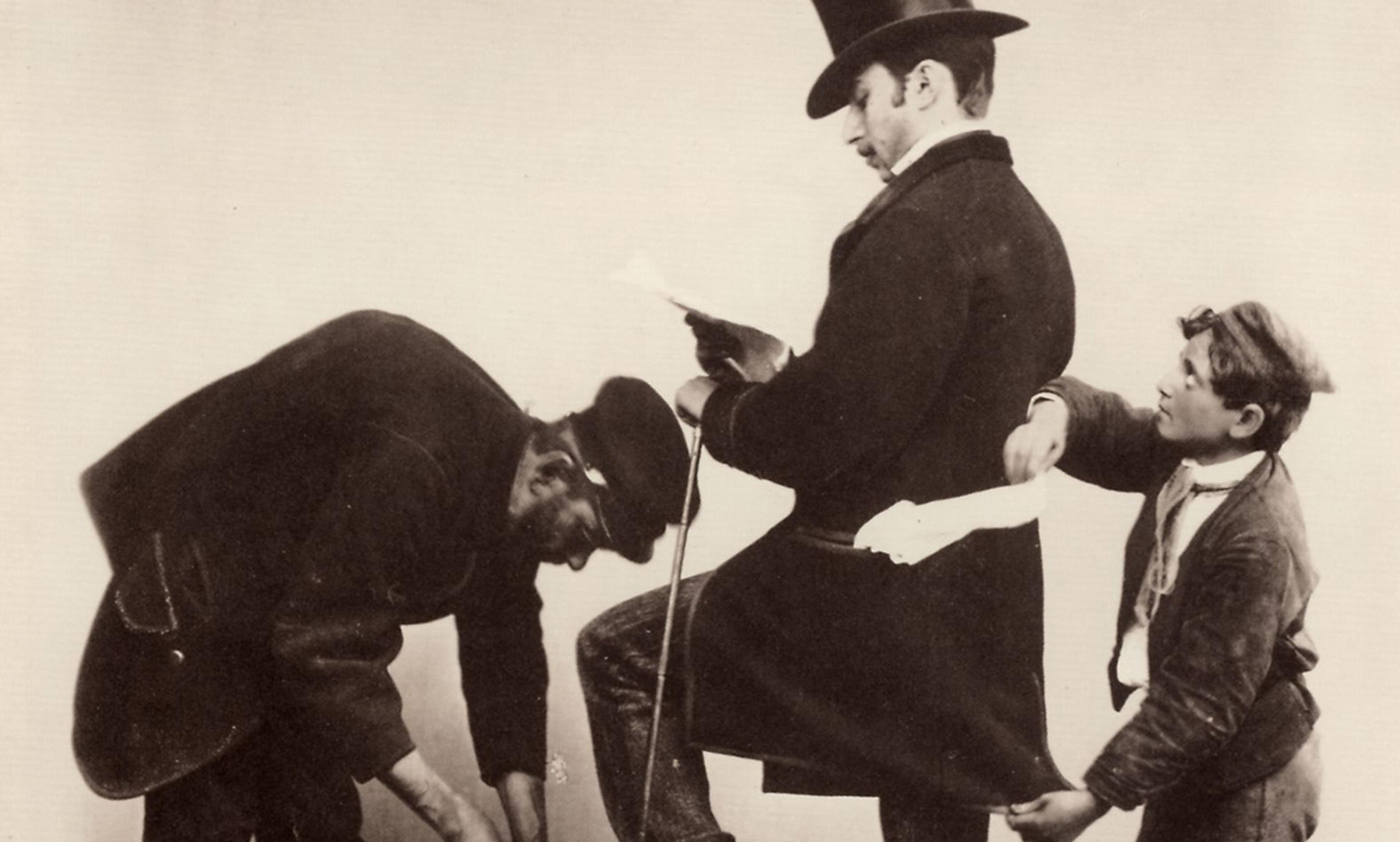 <p><em>Shoe Shiner with Pickpocket</em> by Giorgio Sommer‎, Naples (1834-1914). <em>Courtesy Wikimedia</em></p>