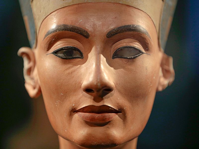 Nefertiti She Male